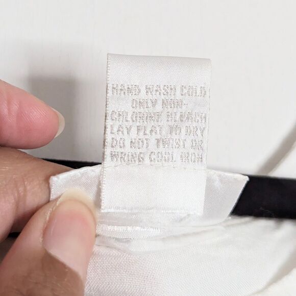 Soft Surroundings Crinkle Cold Shoulder Tie Sleeve‎ Blouse White Small - Picture 7 of 7